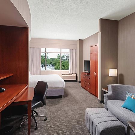 Courtyard By Marriott Greenville Downtown Eksteriør bilde