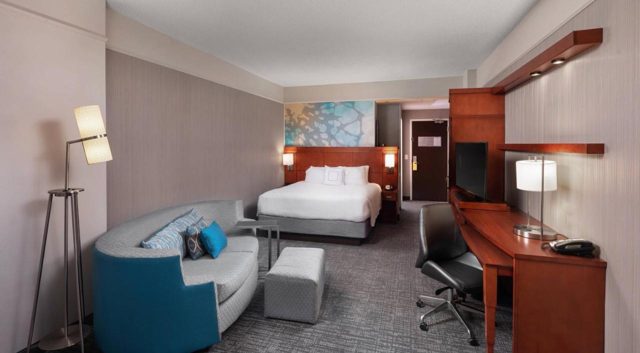 Courtyard By Marriott Greenville Downtown Eksteriør bilde