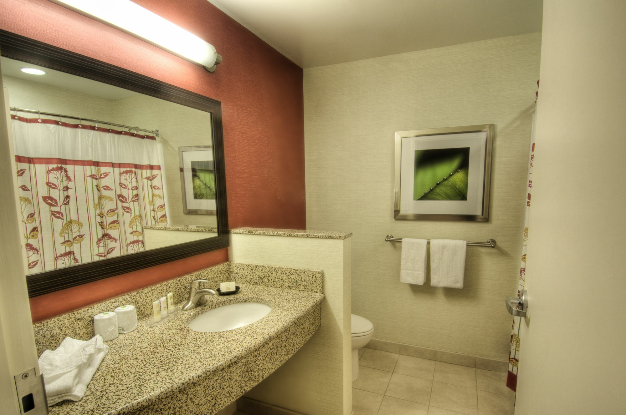 Courtyard By Marriott Greenville Downtown Eksteriør bilde